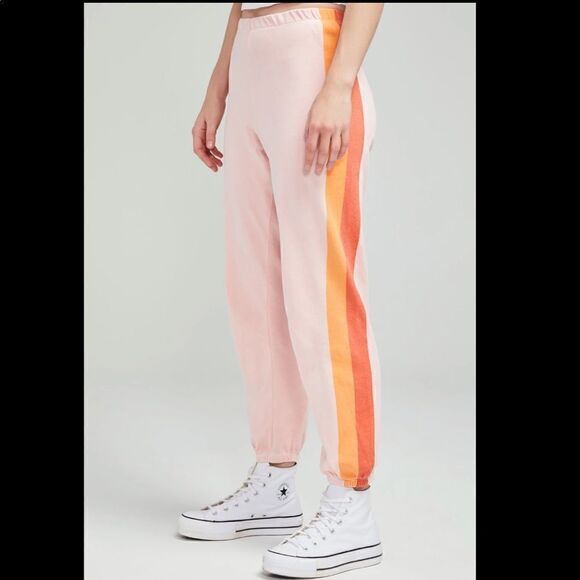 Wildfox Hot Dang Easy Sweats NWT - Picture 1 of 6